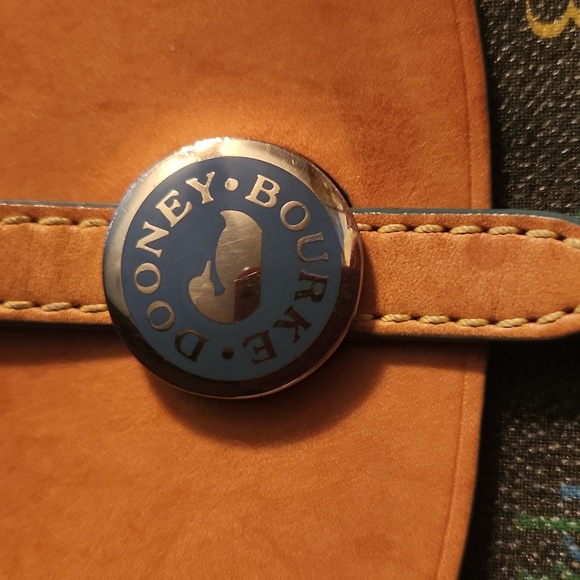 Vintage Dooney & Bourke  Gray/Tan/Multicolor Signature Coated Canvas Small Bag - Picture 10 of 13